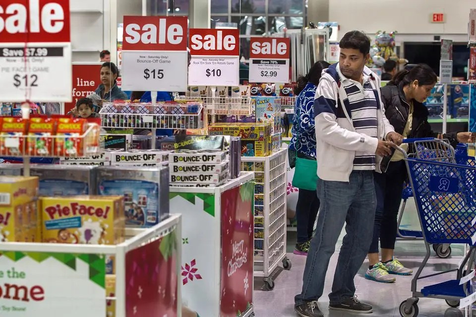 OffPrice Retail A DoubleEdged Tool For Brands With Excess Inventory