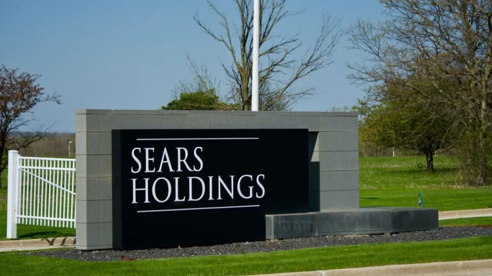 Reports Sears to Sell or Redevelop Headquarters in the Chicago Suburbs Retail TouchPoints
