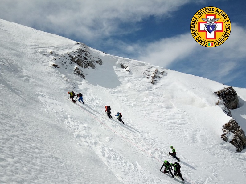 A Monticchio Addestramento Per Soccorso Alpino E Ix Reggimento Alpini - Rete8 598_x_798_jpg