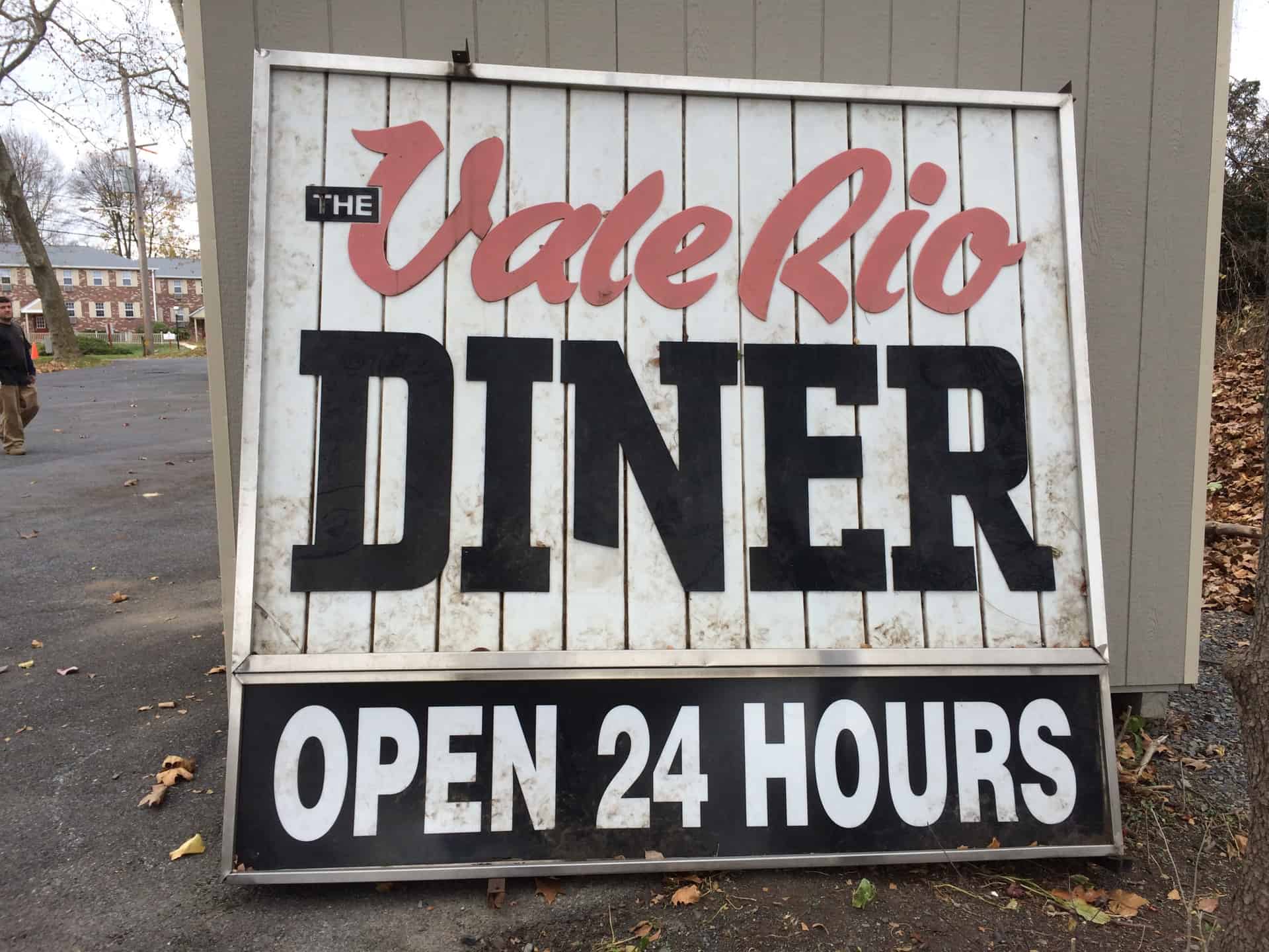 Rare Vintage Diner For Sale! Phoenixville Pennsylvania’s ValeRio