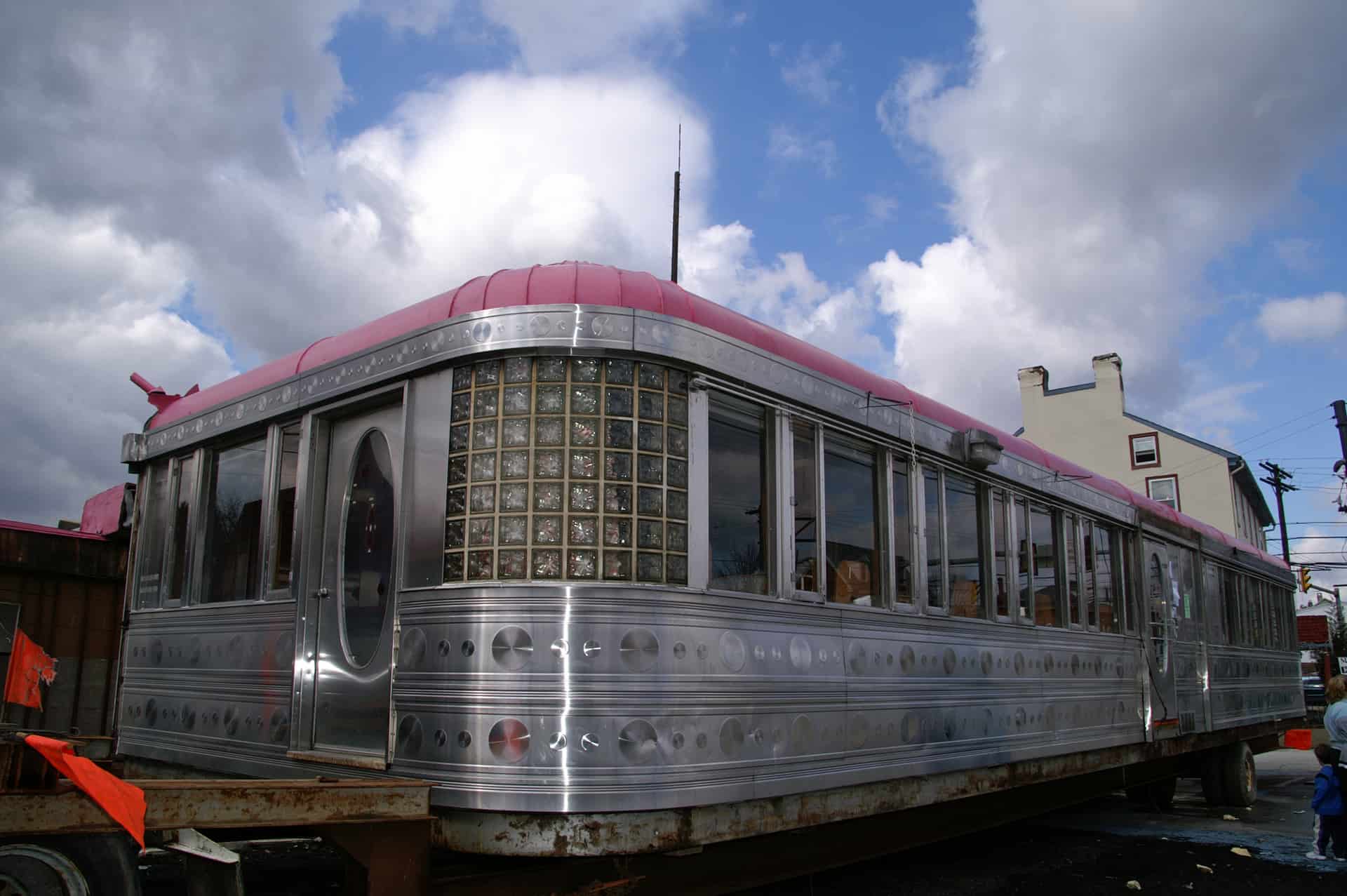 Rare Vintage Diner For Sale! Phoenixville Pennsylvania’s ValeRio