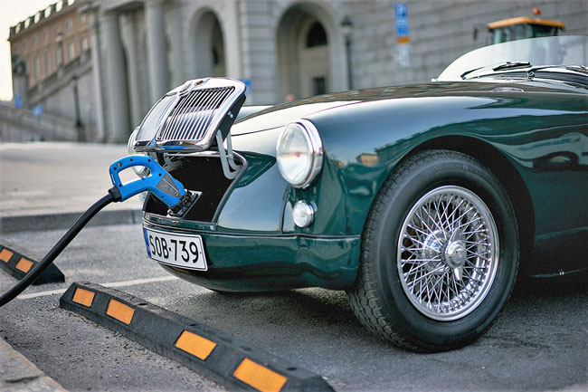 Green motoring Electric classic cars at RetroEV Retro to Go