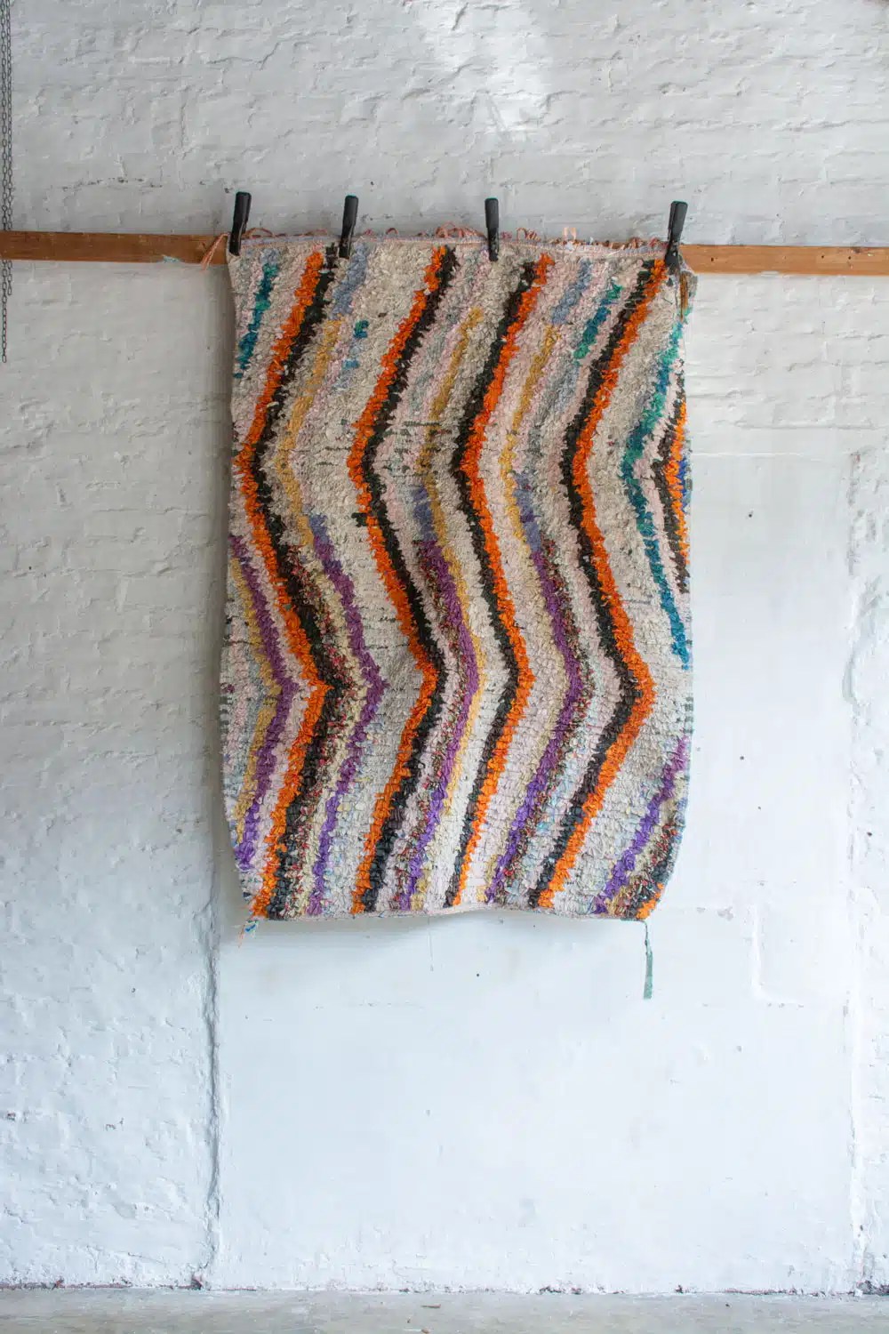 Zigzag Moroccan Rug 6034 Retrouvius