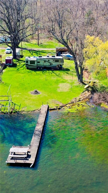 Curbeau Realty MLS Listing R1532117