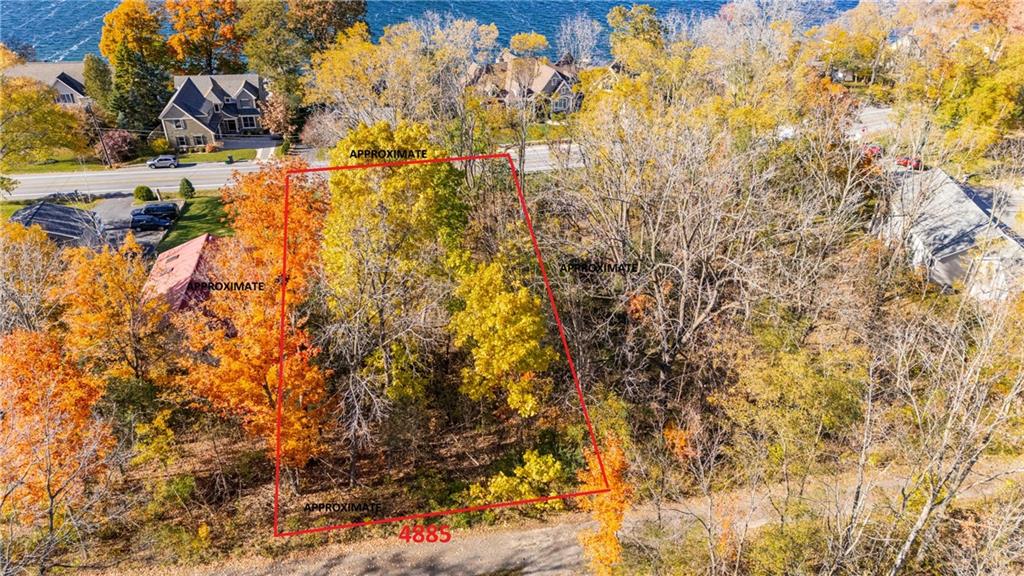 Curbeau Realty MLS Listing R1574929