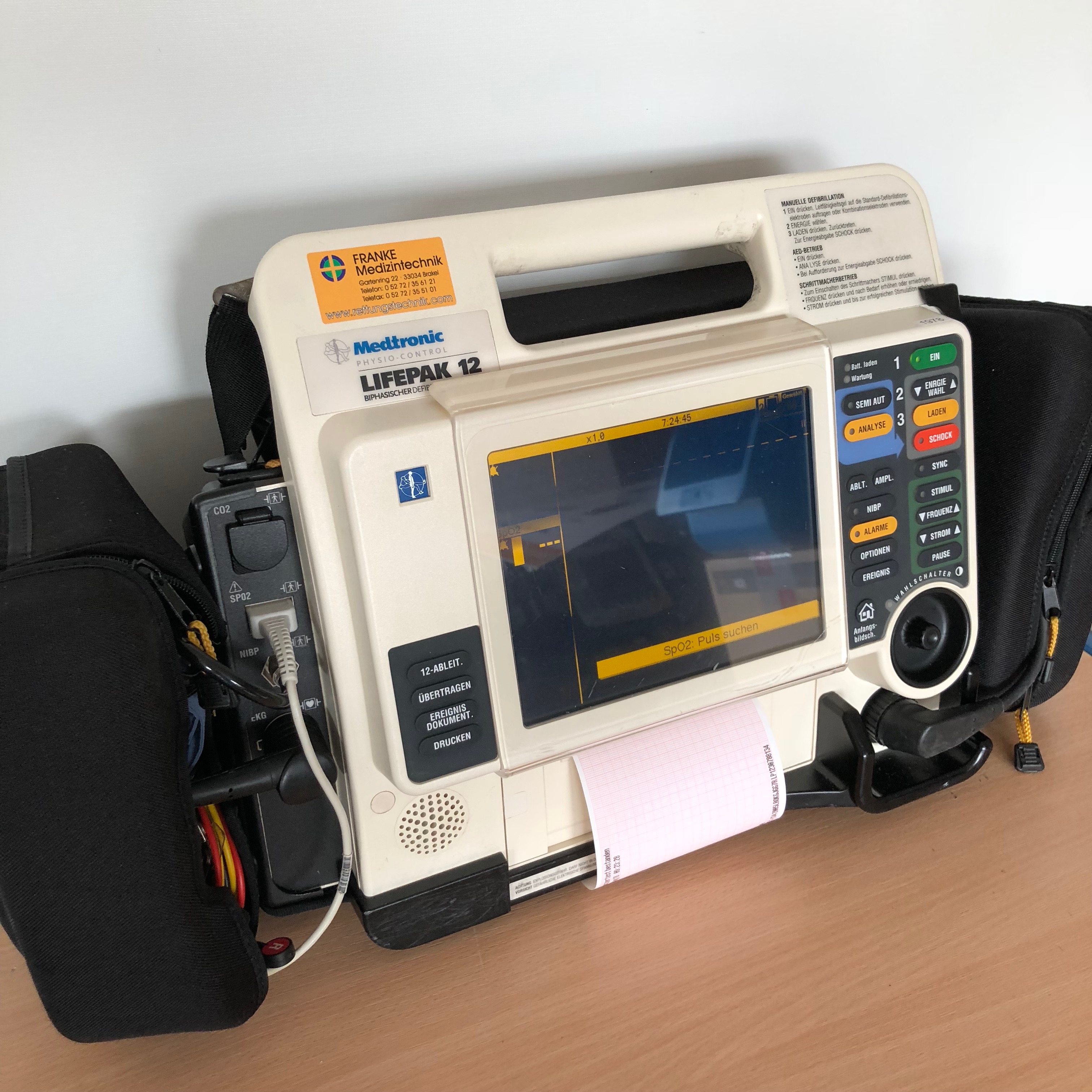 Franke Medizintechnik LP12 Defibrillator