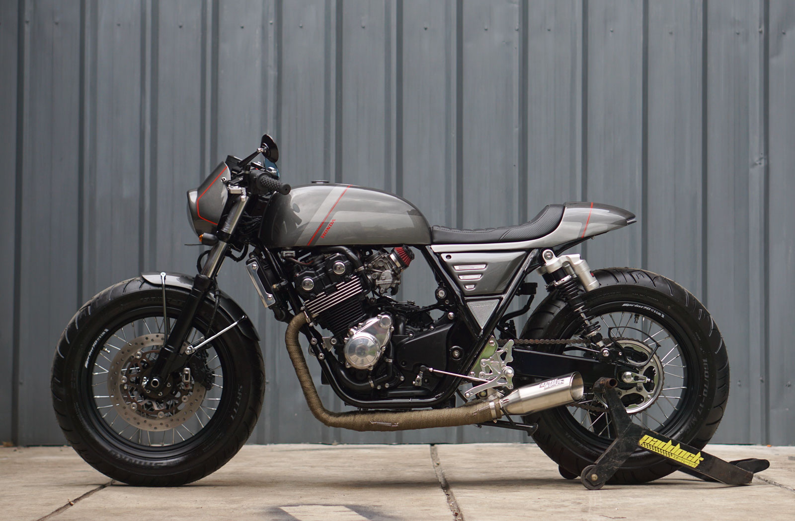 Cb400 custom online