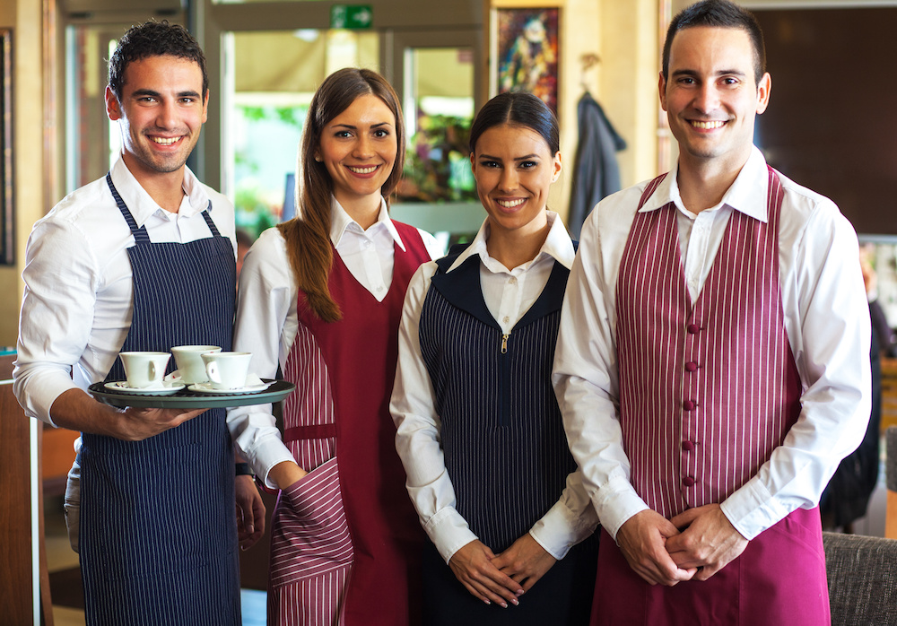 How Many Servers and How Much Food Needed for Your Event Reventals