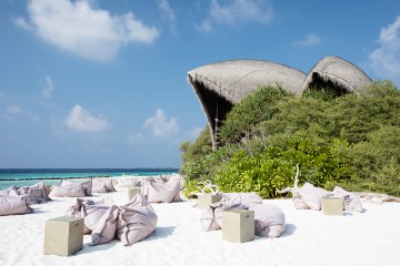 Sunset bar Haali Dhigali Maldives