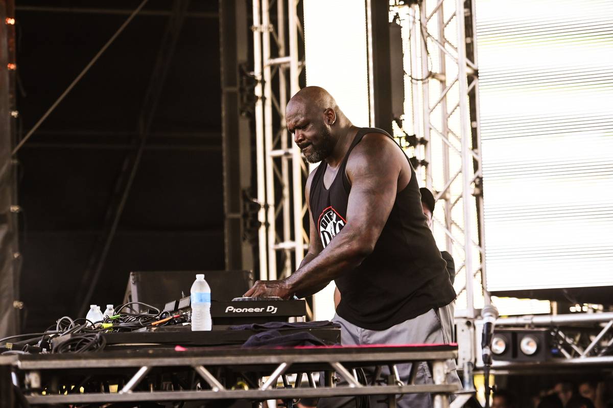 TV show features Shaq at Las Vegas TV Entertainment(013)