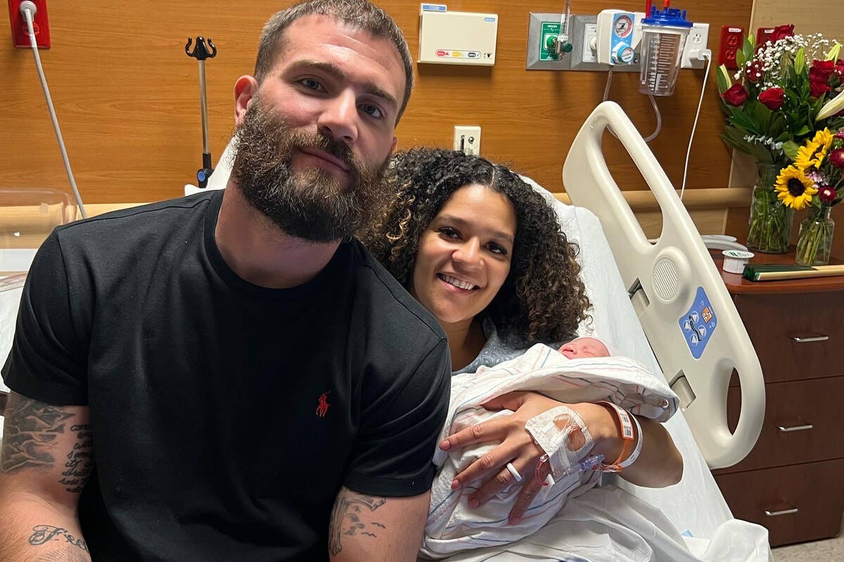 Caleb Plant, wife Jordan daughter amid prep for comeback fight(023)