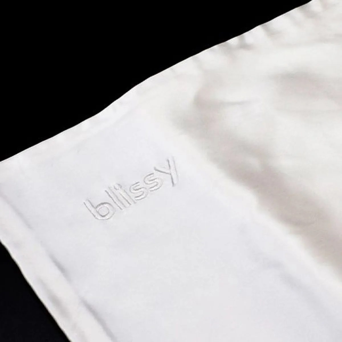 Blissy Silk Pillowcase Review 2024 Is It A Scam?