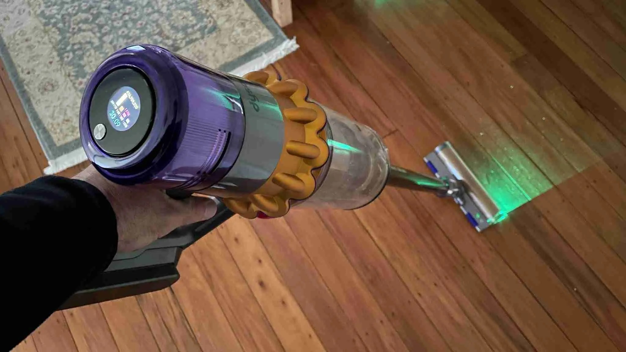 Dyson V15 Detect Total Clean review