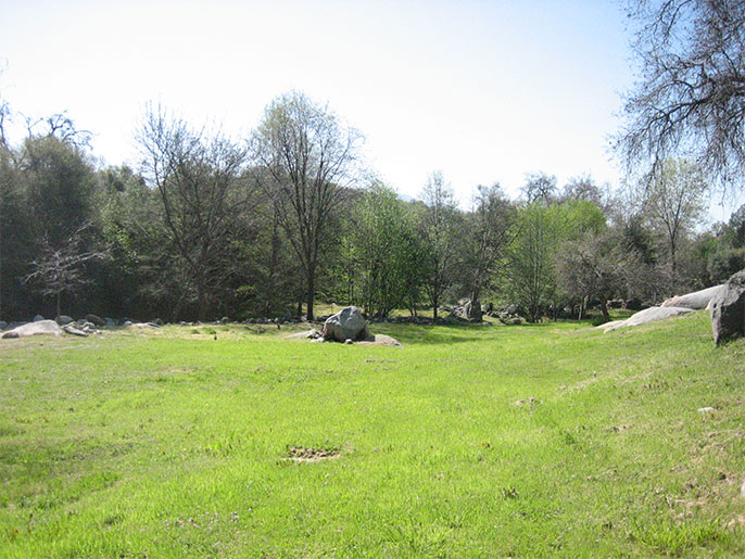 Ranches for sale. 445 Acre High Sierra Ranch in Springville near the