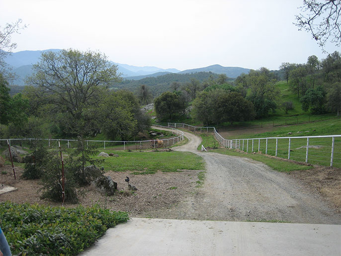 Ranches for sale. 191 Acre High Sierra Ranch in Springville near the