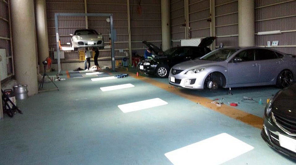 レンタルガレージHASE