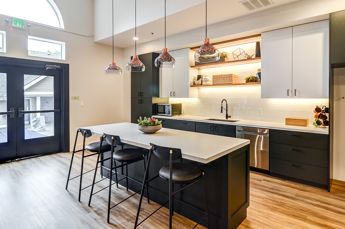 Sullivan's Ridge Apartments R&H Construction Multifamily