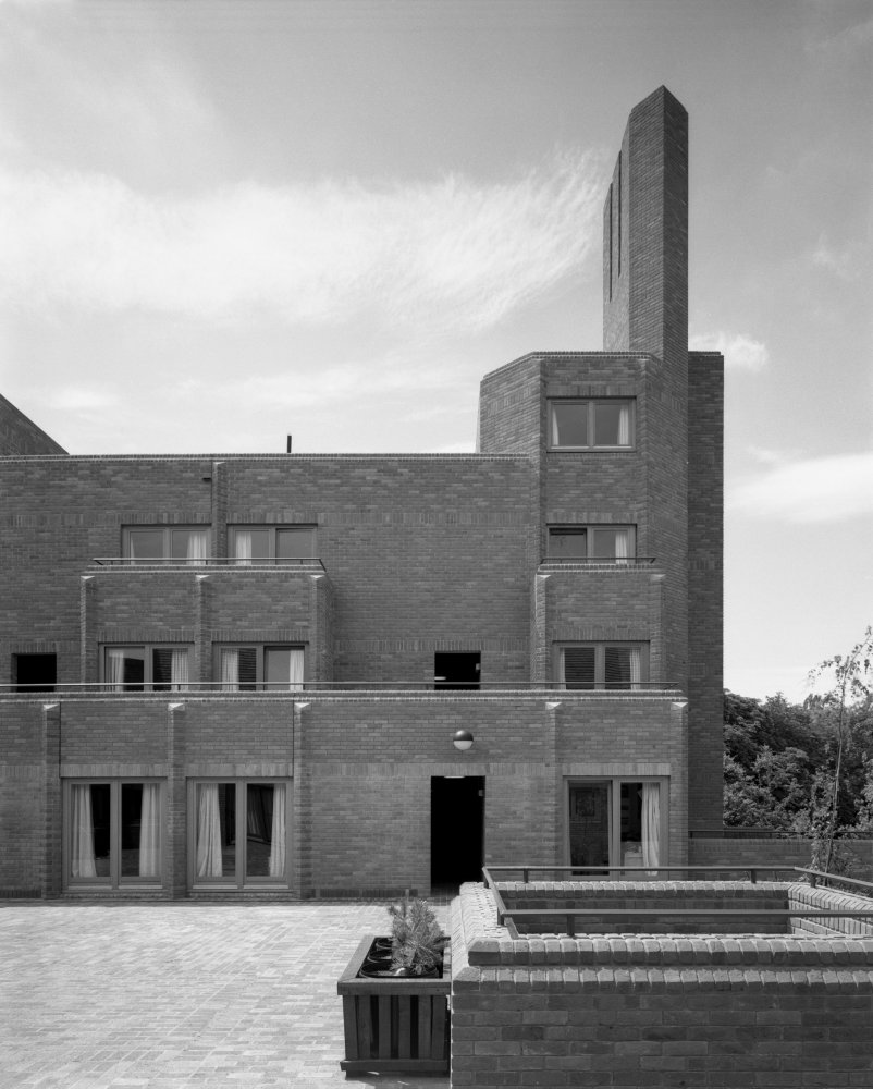 Robinson College, Grange Road, Cambridge RIBA pix