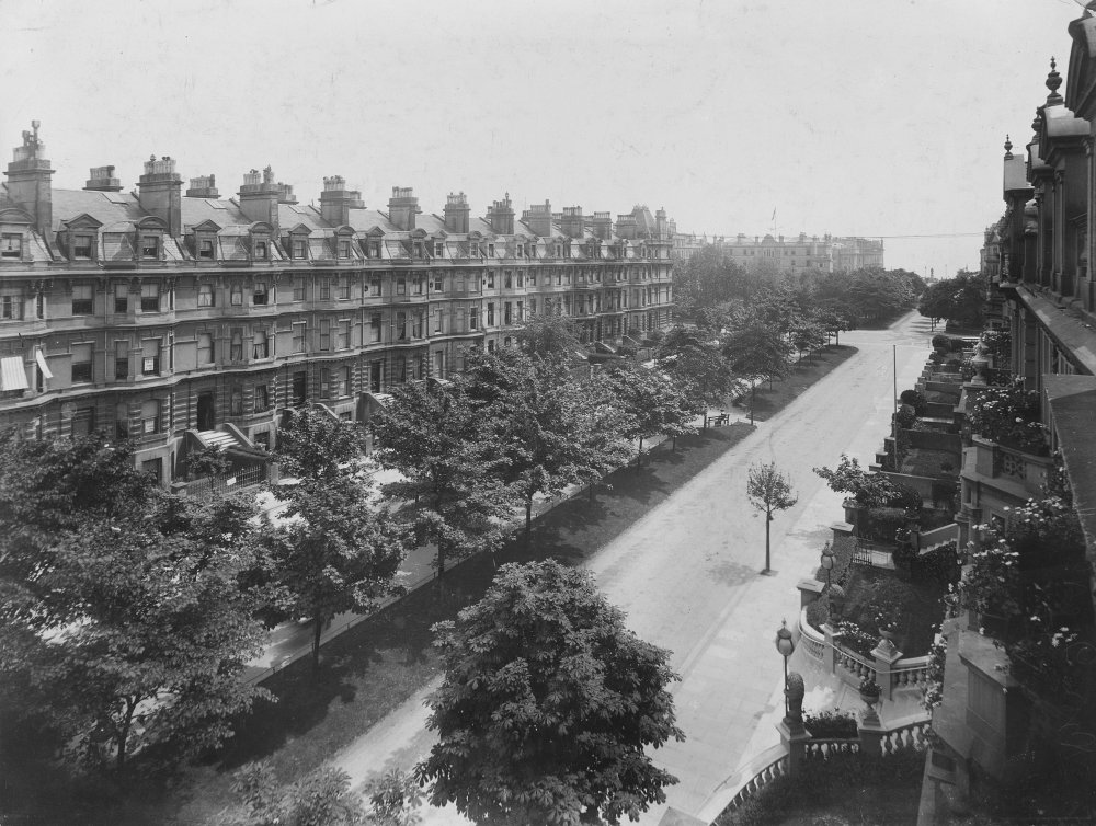 Terraced housing, Castle Hill Avenue, Folkestone, Kent RIBA pix