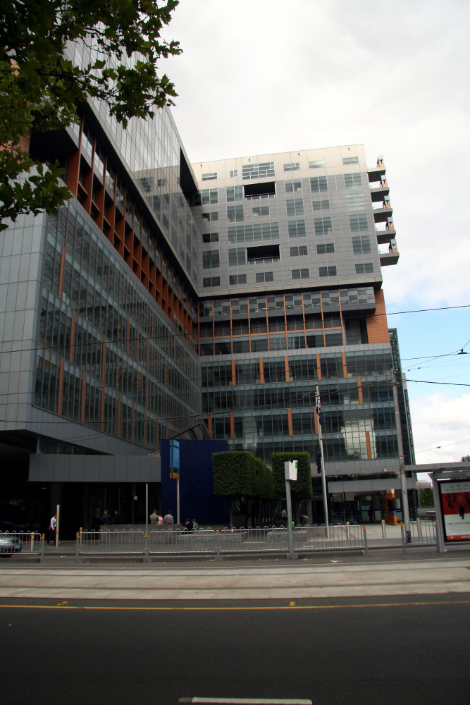 Commonwealth Law Courts, corner William and Latrobe Streets, Melbourne, Victoria RIBA pix