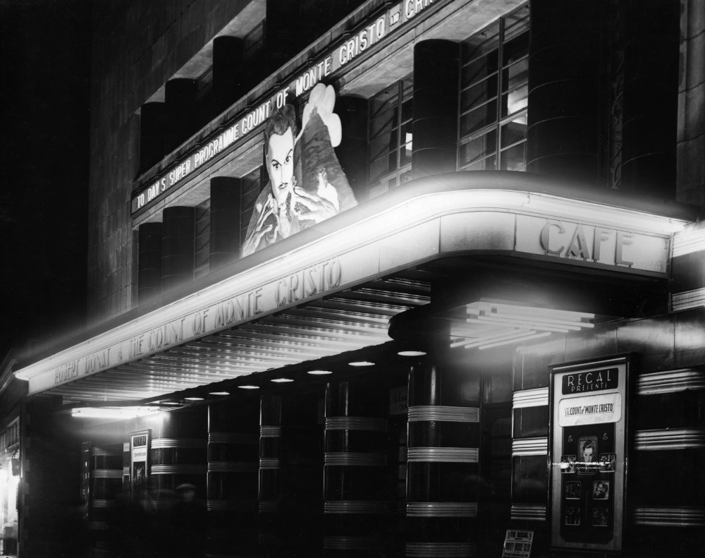 Regal cinema, The Broadway, Wimbledon, London the entrance canopy by