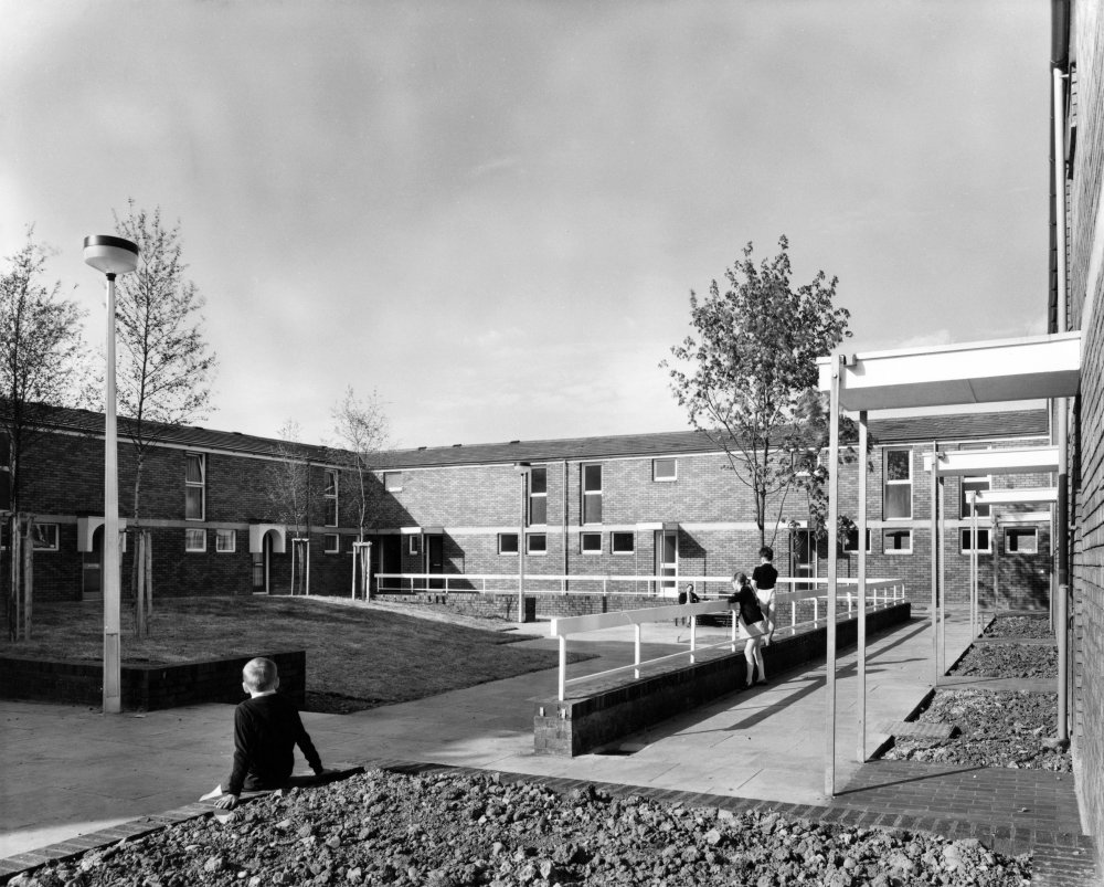 Housing, Henley Road, Coventry one of the internal courts RIBA pix