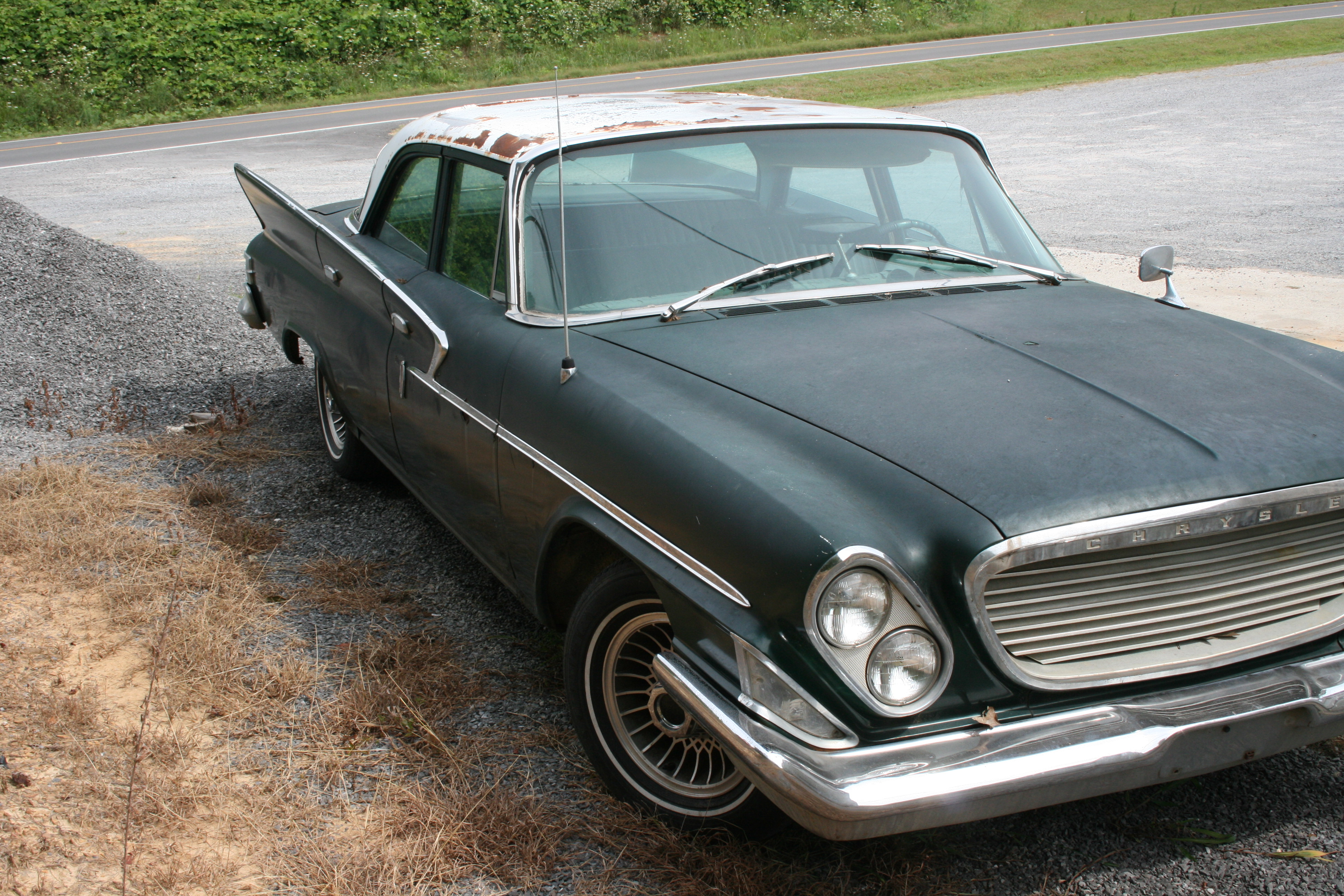 Sell used 1961 Chrysler Newport Base 361 Cubic Inches in Scottsboro