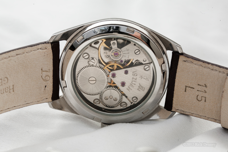 The cheapest Mechanical watch you ever purchase !!! WatchUSeek Watch