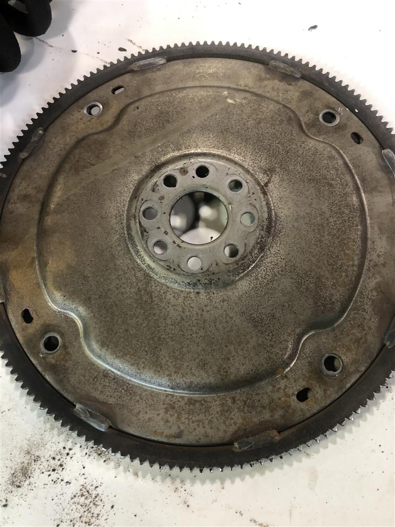 What Are The Signs Of A Bad Flywheel? - Rick's Auto Service