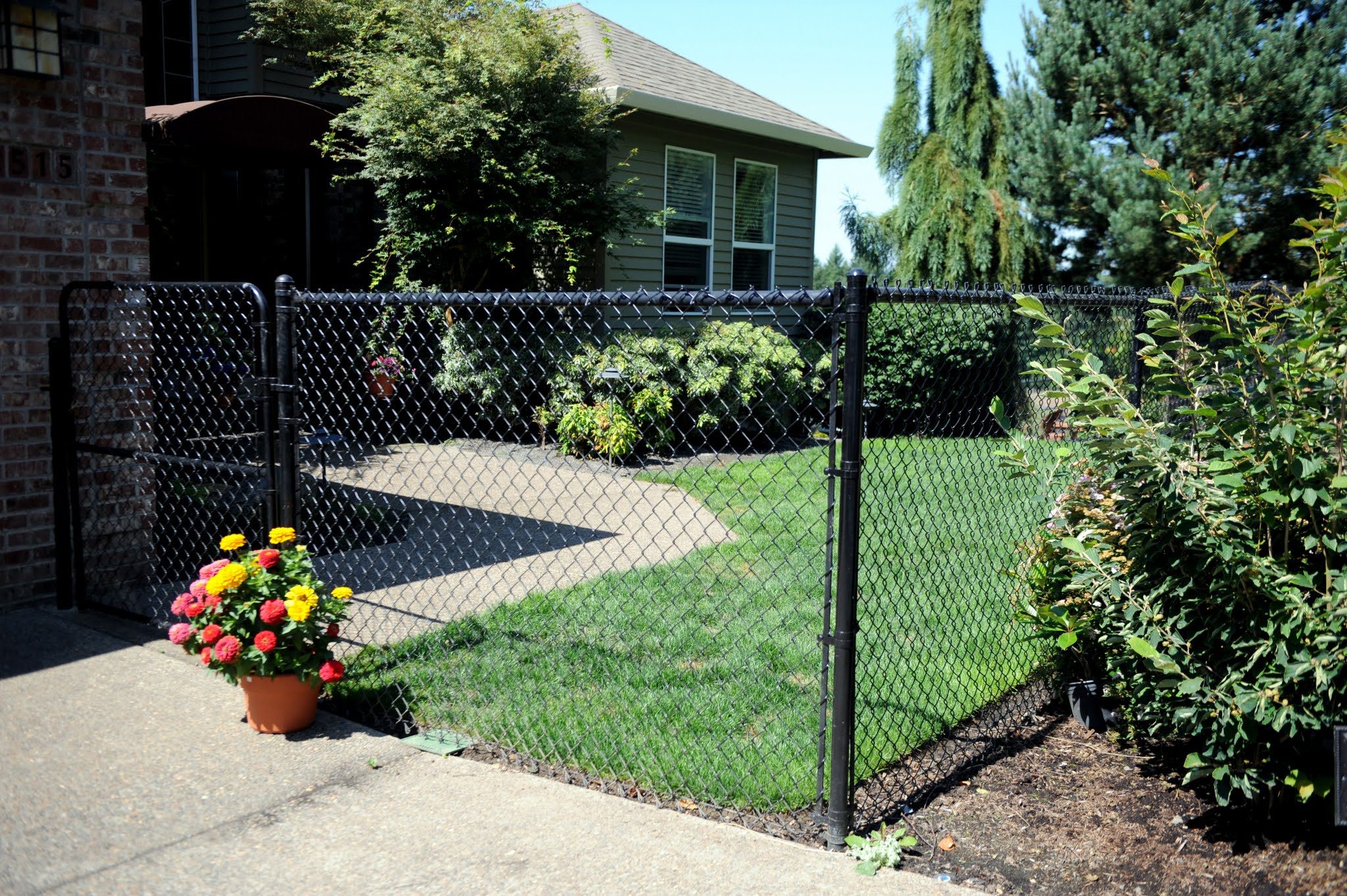 Residential Chain Link Fencing Rick's Custom Fencing & Decking Rick