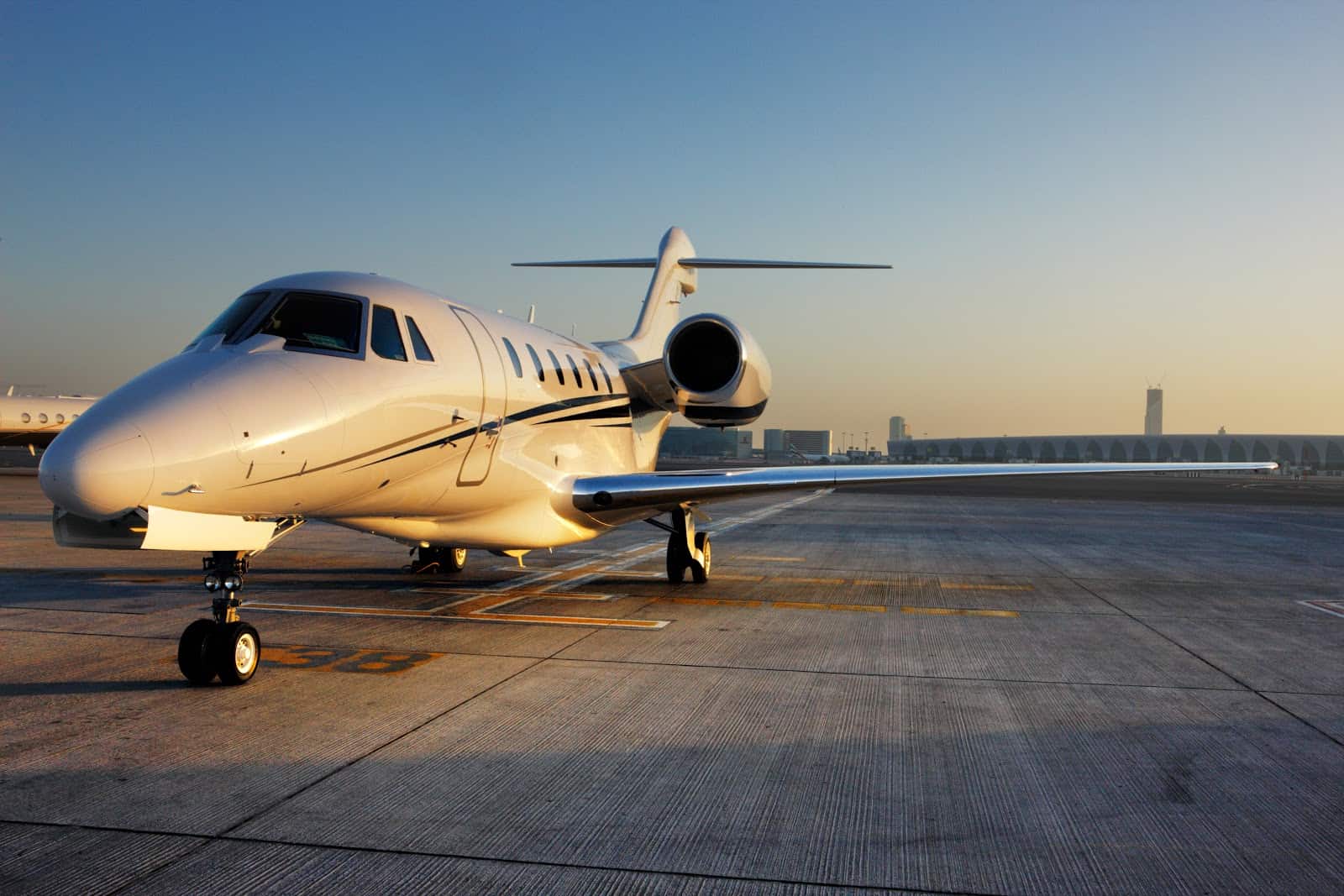 The Definitive Guide to Using NetJets for Private Flights AviaReviews