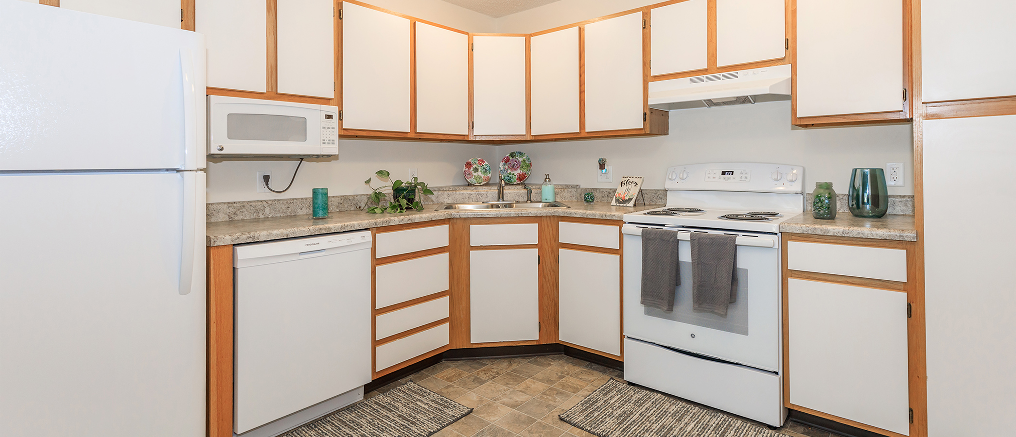 Ridge Hollow Apartments Apartments in Lincoln, NE