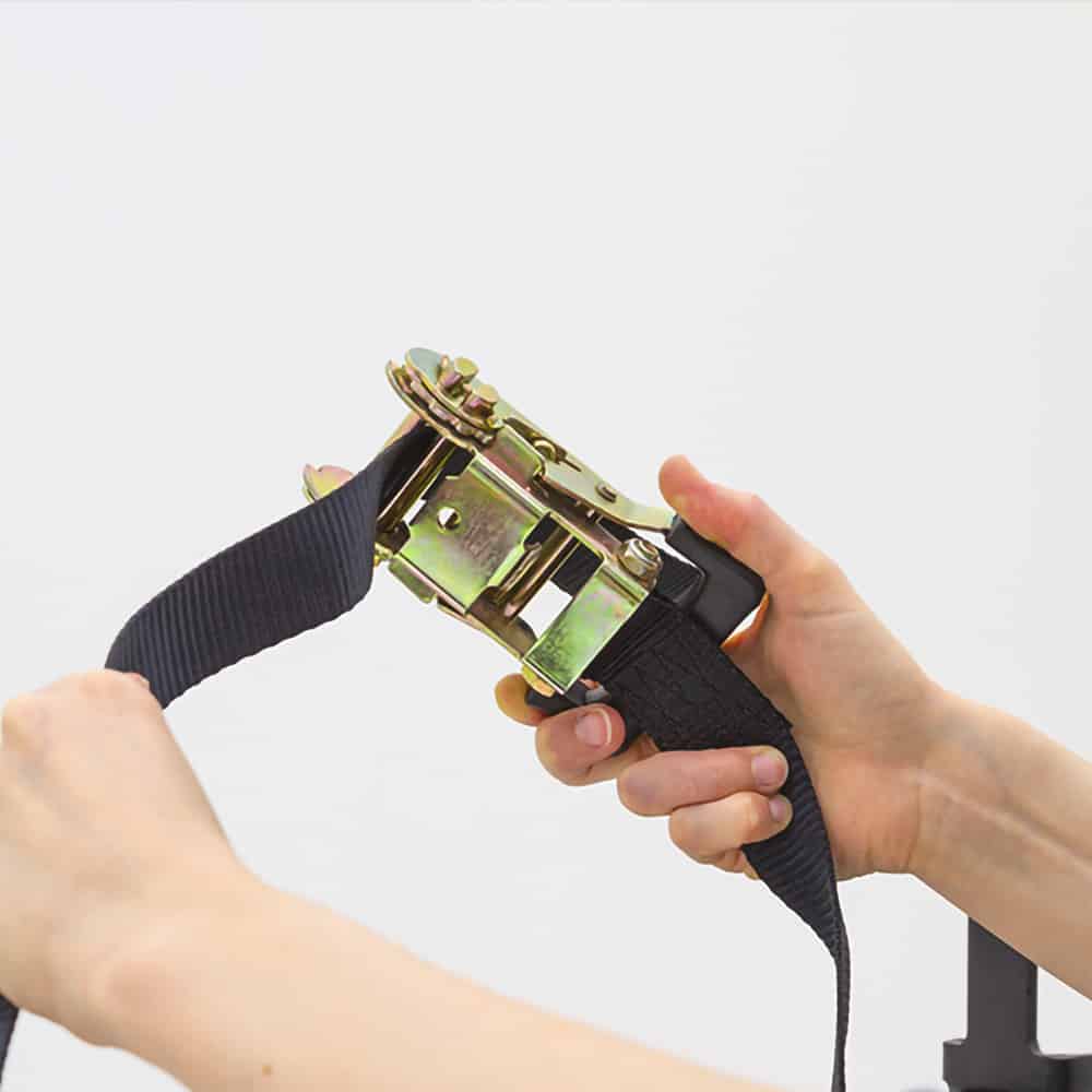 Correct Way to Use Ratchet Straps [9 Tips]