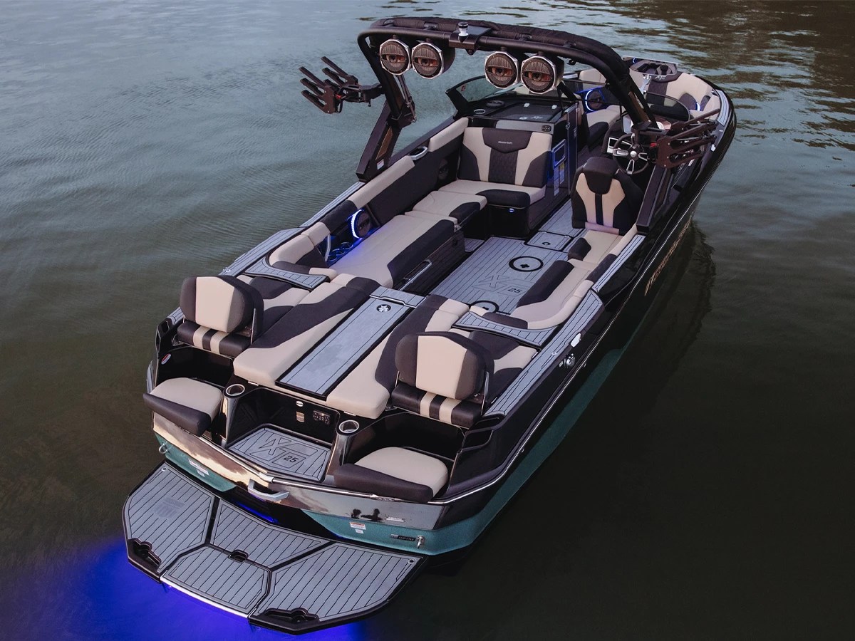 Mastercraft XT25 Mastering The Craft Of Wake Boats