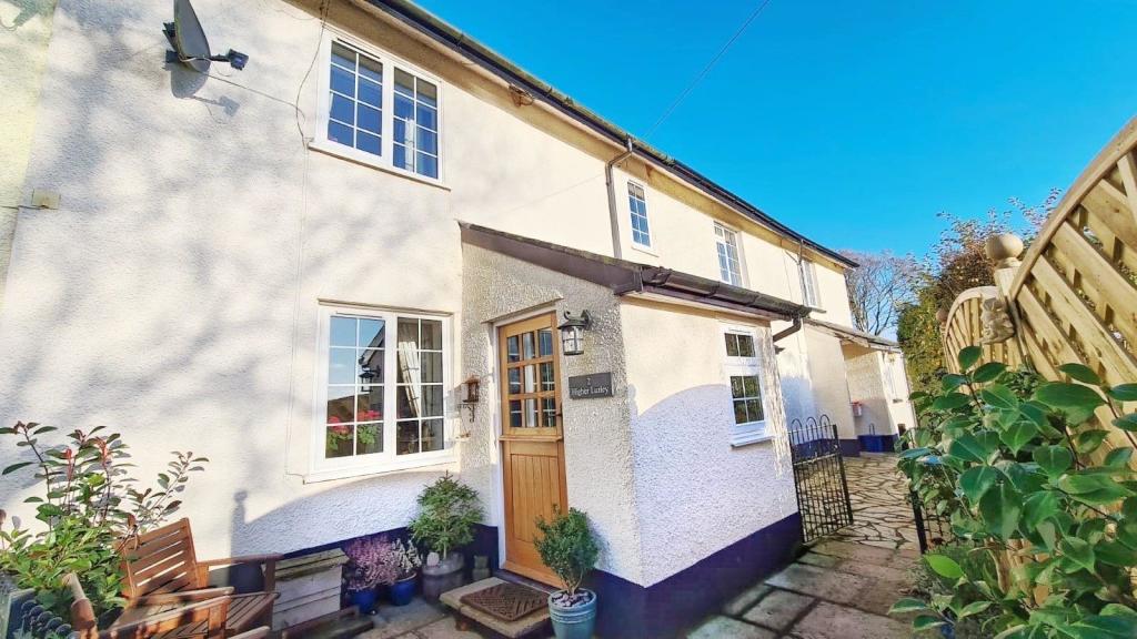 What can you buy for £206,000 across Britain? Property news