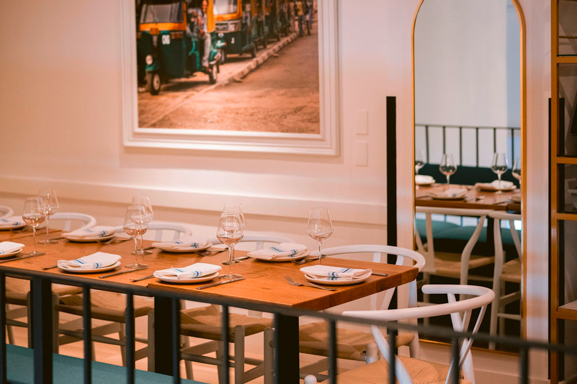 SAFFRON, BURLINGAME The Right Touch Designs