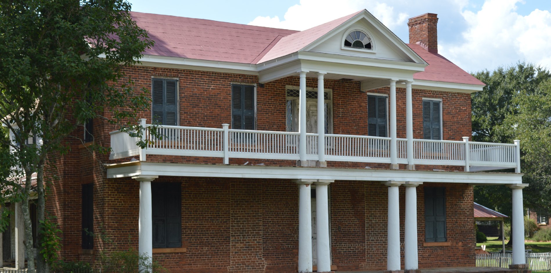 EnergyEfficient, Brattonsville Brick House, InvariMatte, Roof Cladding,