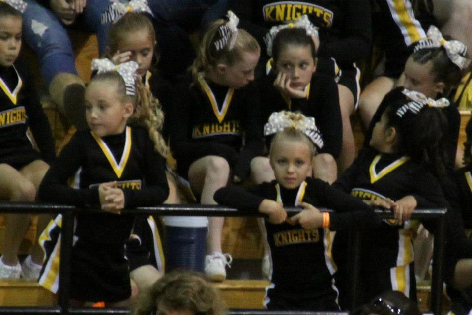 Rio Linda Jr. Knights Football Cheer Page