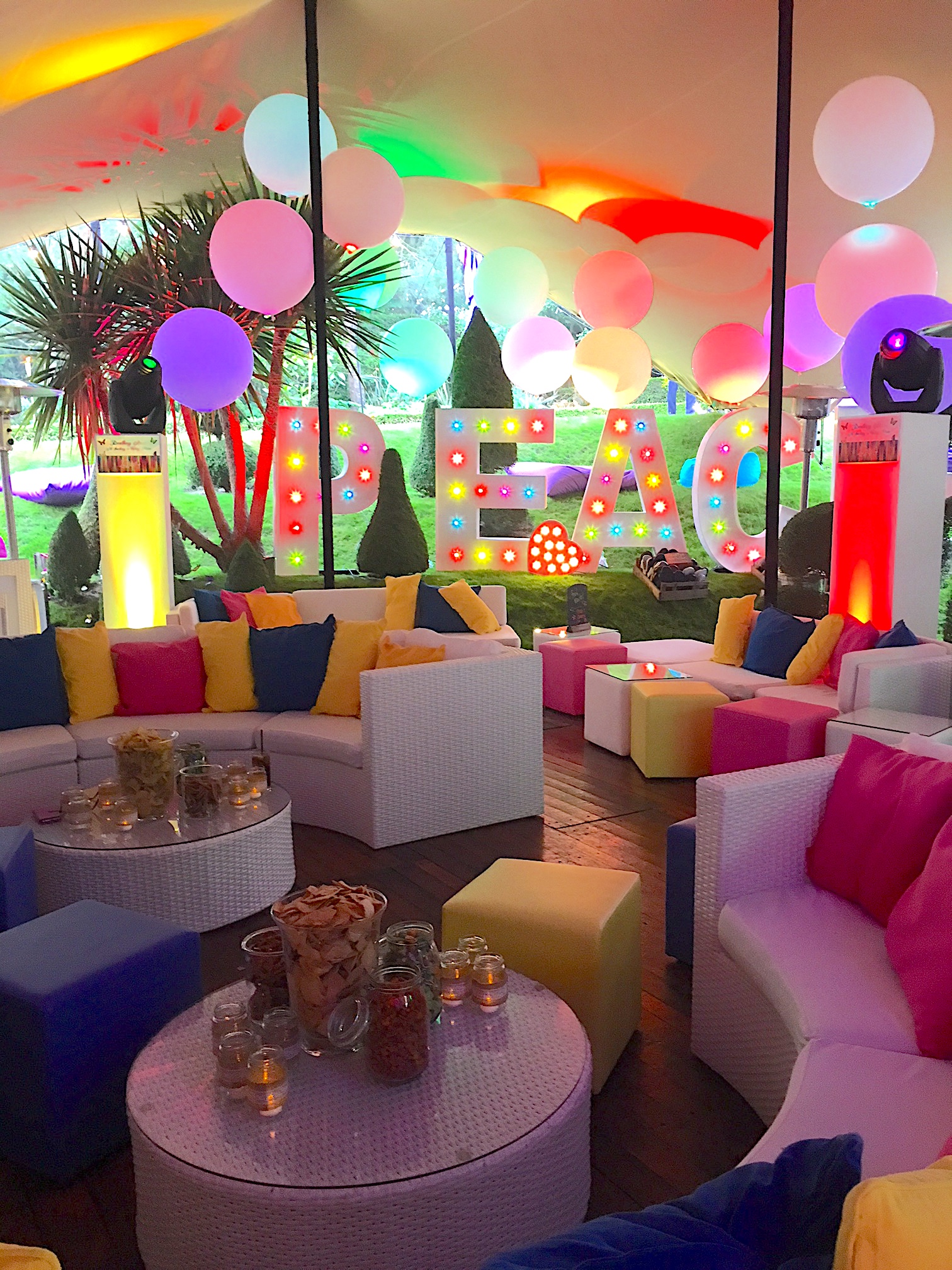 Outdoor ChillOut Rattan Festival Furniture Hire Rio Lounge