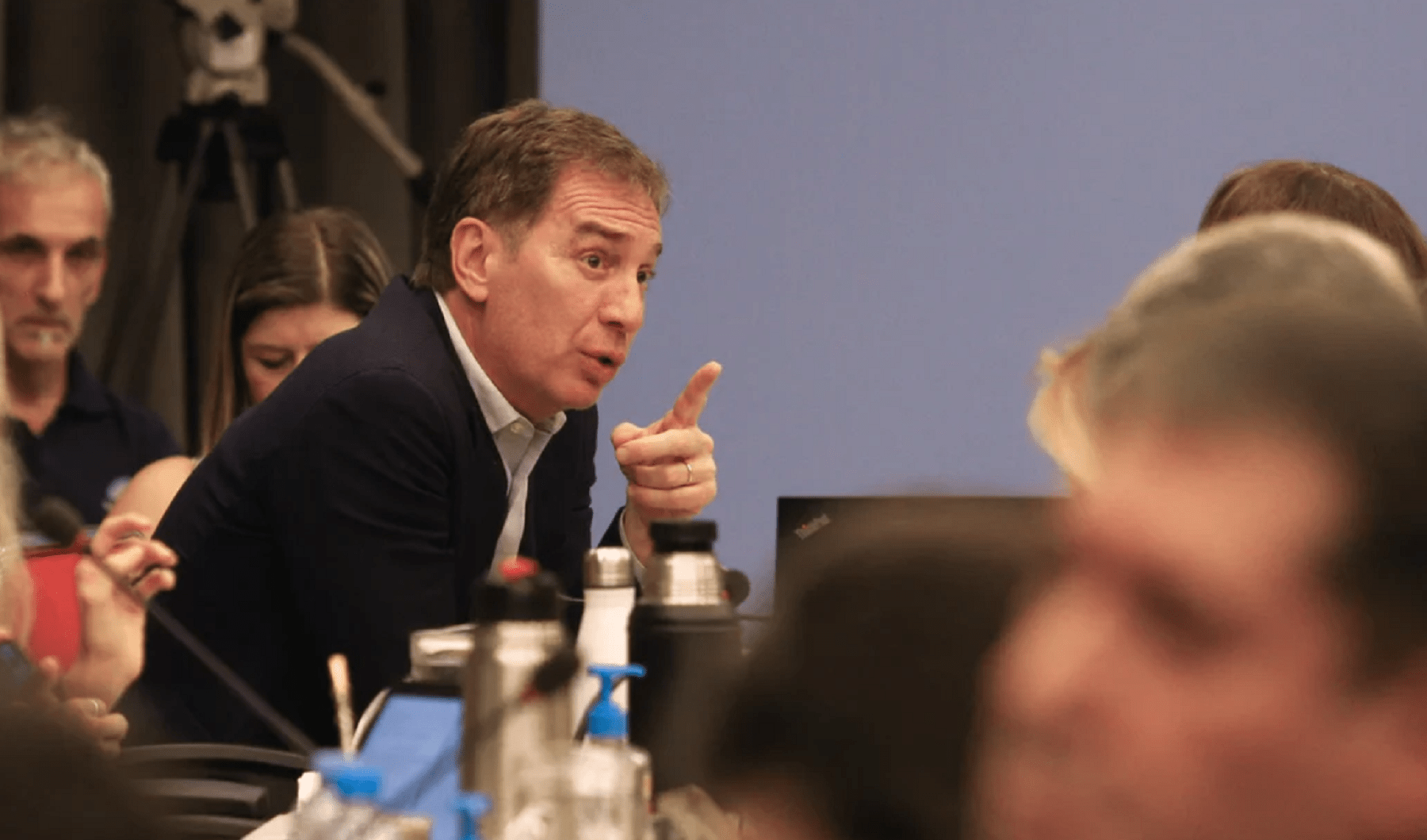 Diego Santilli respaldó a Javier Milei por la polémica con $LIBRA: «Lo quieren sacar y no lo vamos a permitir»