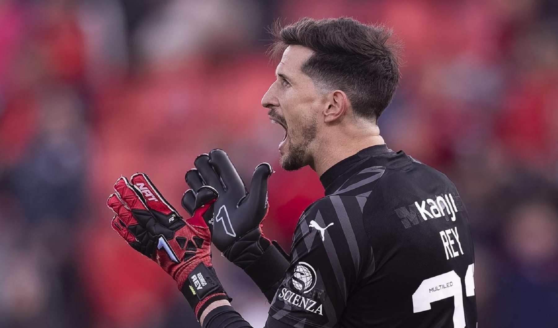 Problemas para Rodrigo Rey antes del choque de Independiente por la Sudamericana