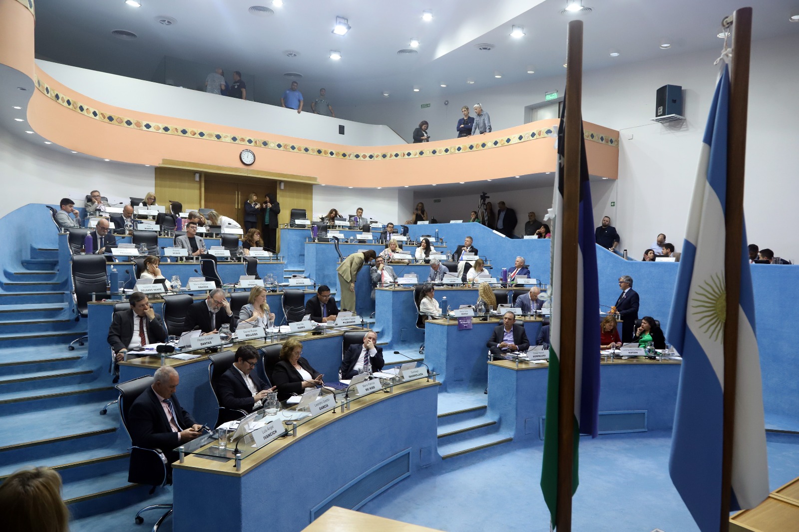 La Legislatura de Río Negro eliminó una tasa y quitó un aporte al gremio judicial