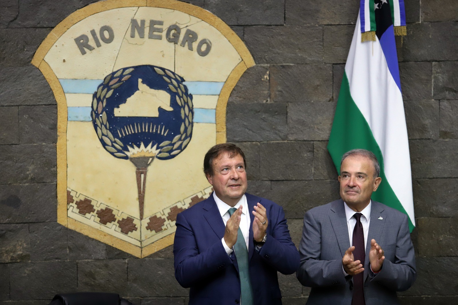 Weretilneck y su mensaje: el anuncio del demorado instituto y un gesto en favor del vicegobernador