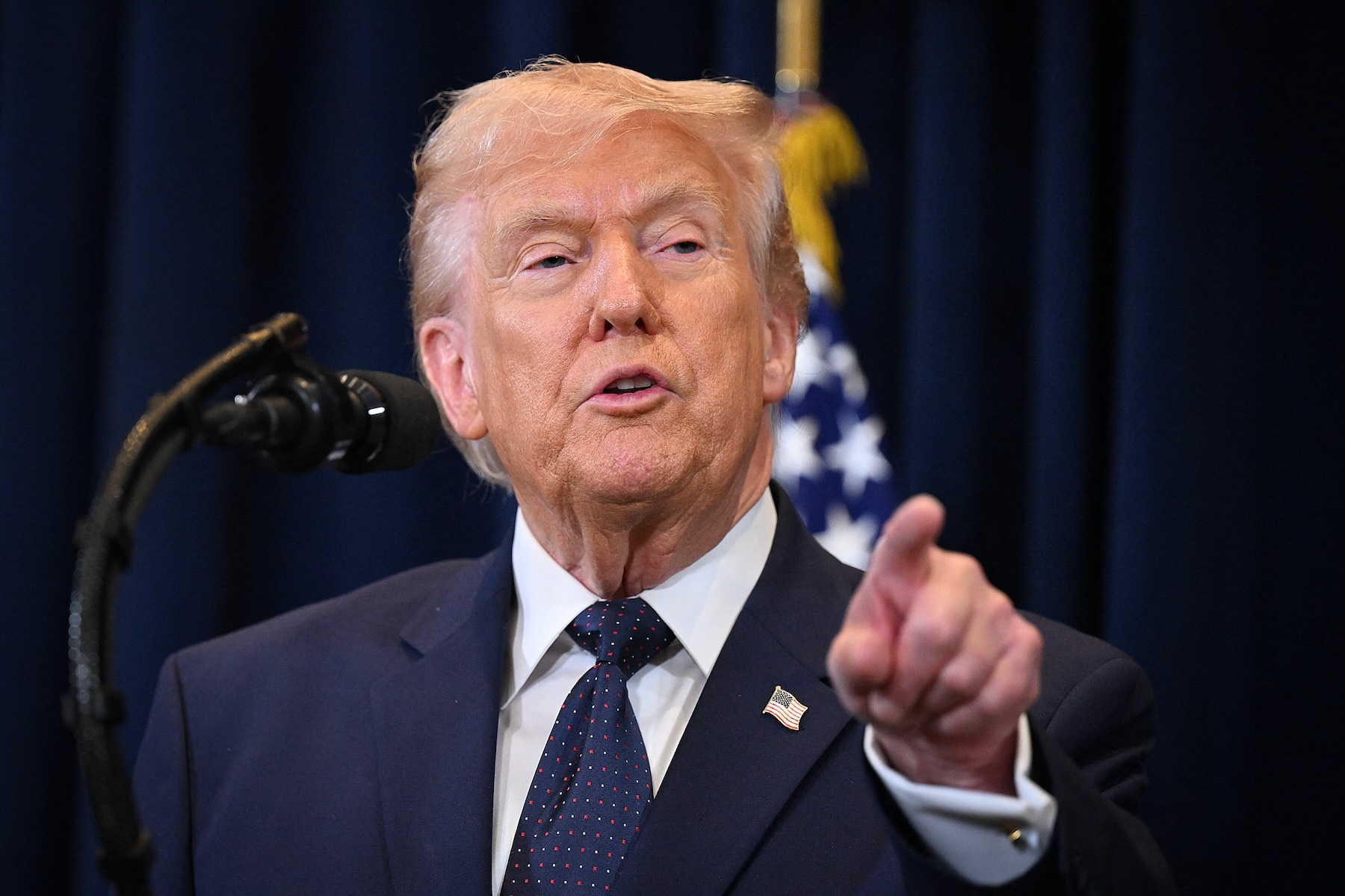 Donald Trump criticó al Reino Unido por no participar en la guerra contra Irán: «Tomen el petróleo ustedes mismos»