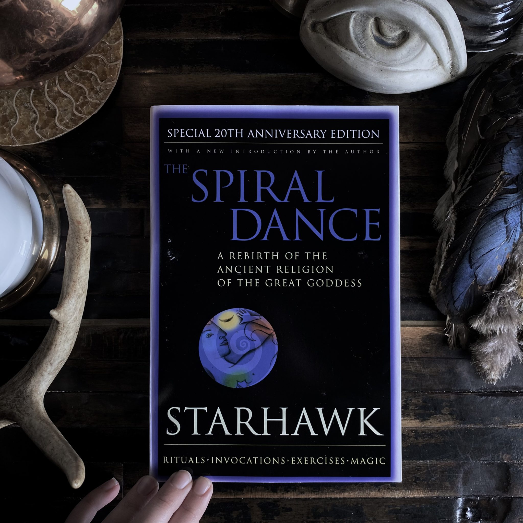 The Spiral Dance. A Rebirth of the Ancient Religion of the Goddess