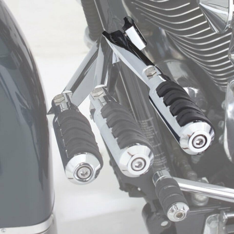 RIVCO Chrome 11/4” Ultimate Highway Mounts & Pegs