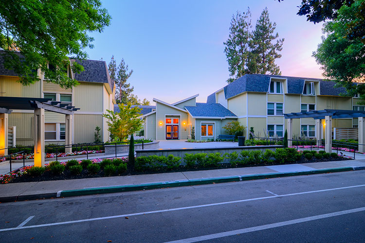 Riverbridge Apartments Recently renovated to fit your lifestyle wants