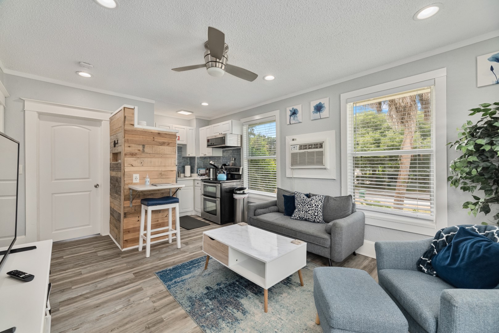 The Riverview Short Term Apartment Rentals in Downtown Melbourne, Florida