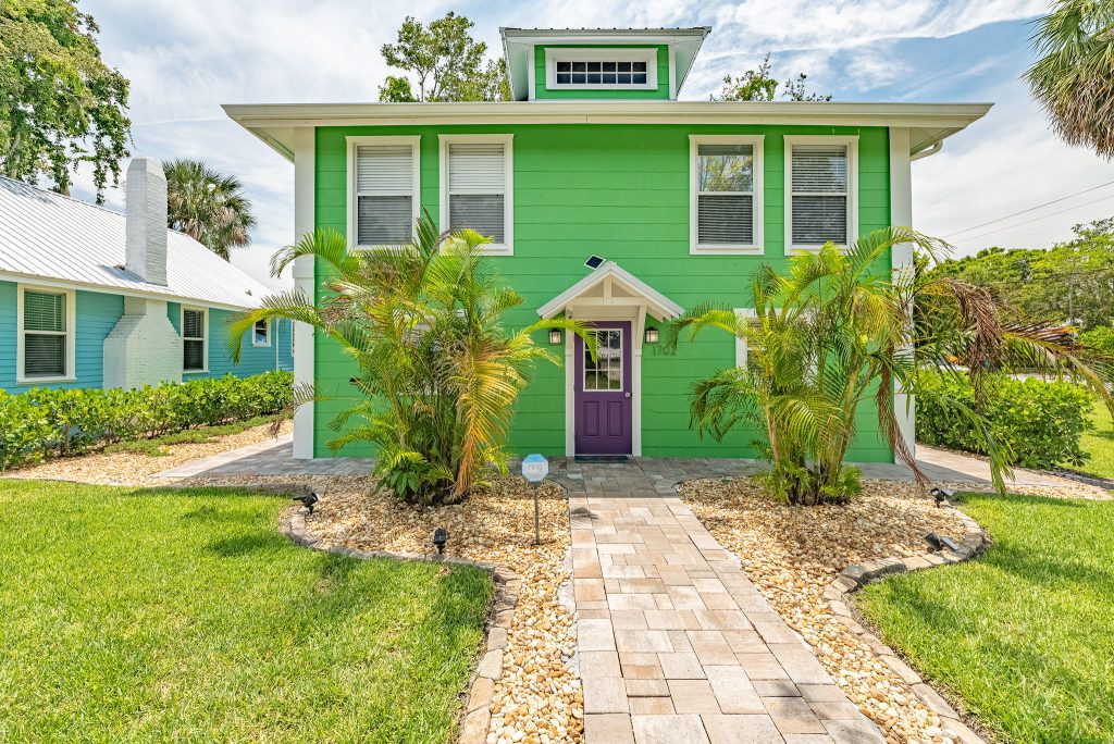 The Riverview Short Term Apartment Rentals in Downtown Melbourne, Florida