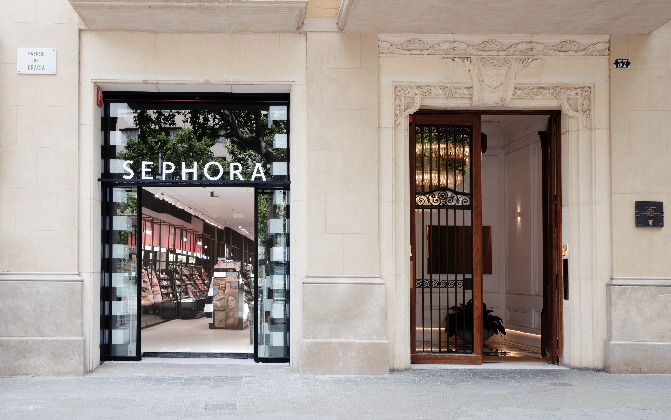 Sephora Opens News Barcelona Flagship Retail & Leisure International
